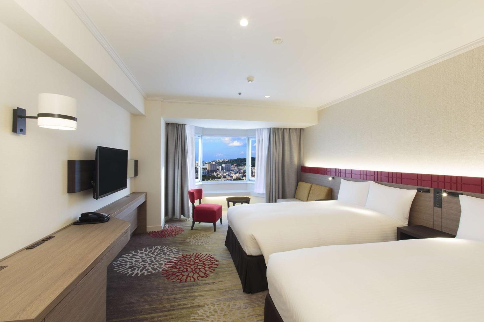 Doubletree By Hilton Naha Shuri Castle Exterior foto