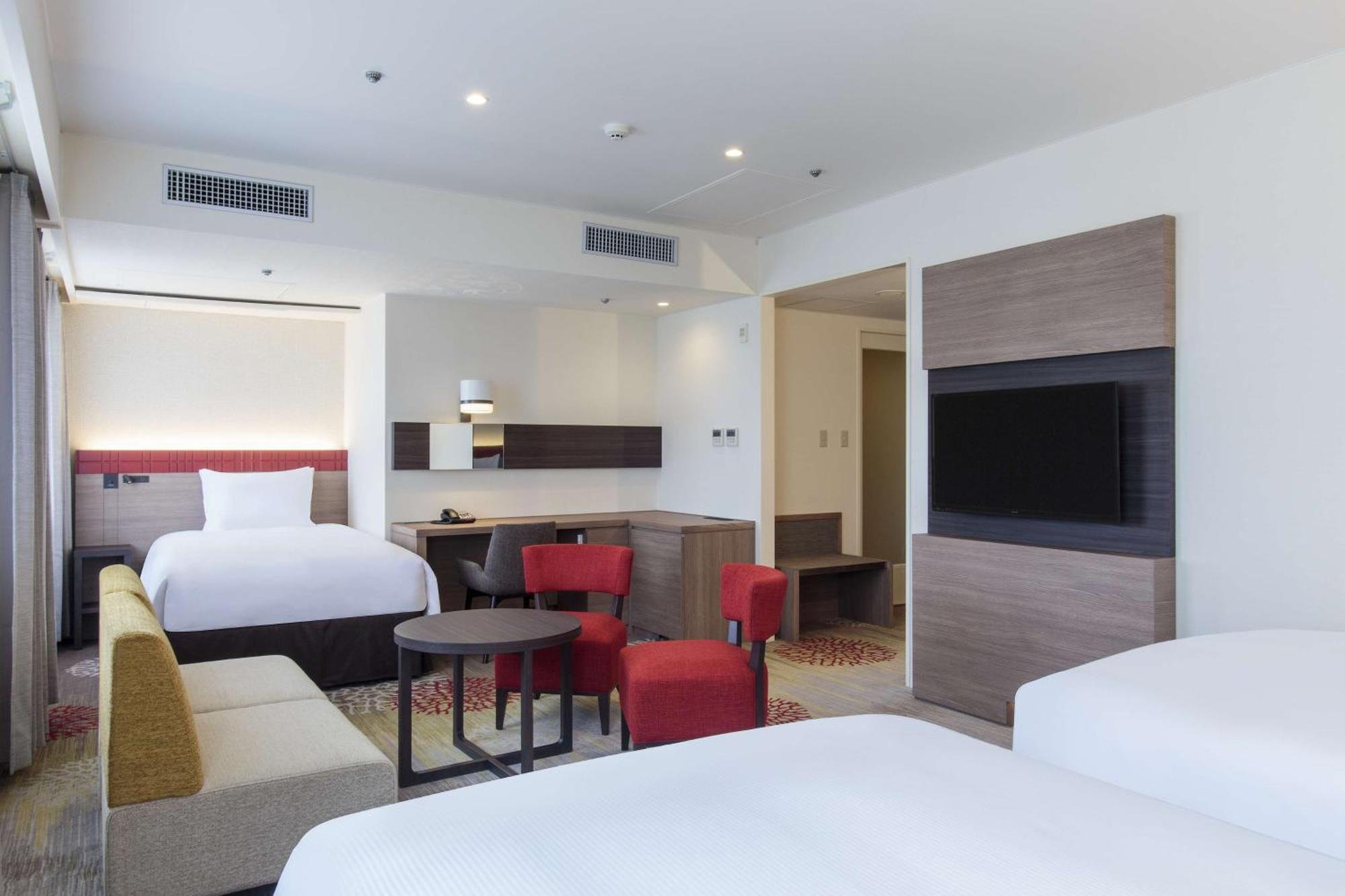 Doubletree By Hilton Naha Shuri Castle Exterior foto