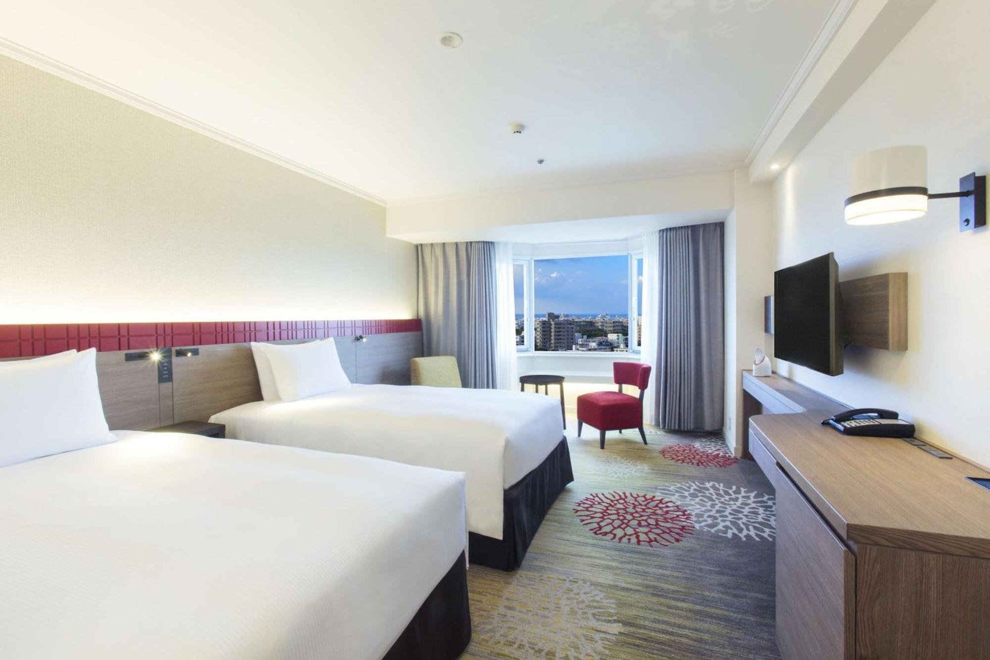 Doubletree By Hilton Naha Shuri Castle Exterior foto